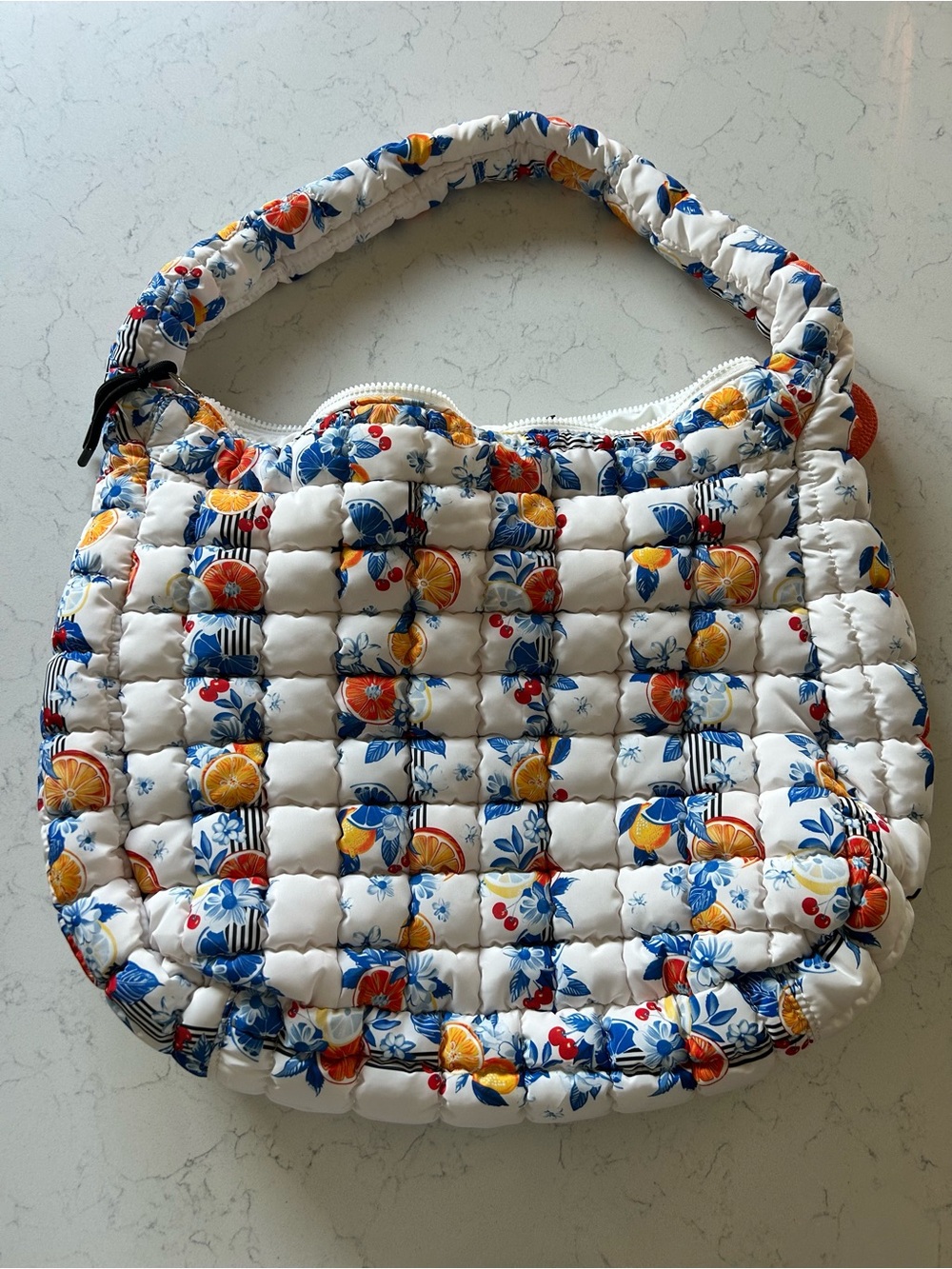 NWOT FP Movement Printed Quilted Carryall Bag in Tangerine Dream w/ Bag Charm - Picture 9 of 16
